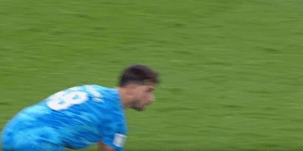 yl23455永利官网-半场：柔佛新山0-0广岛三箭，金朱晟染红，双方共3次中框